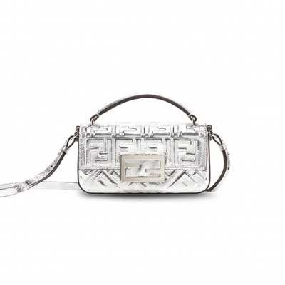 FENDI BAQUETTE EMBOSSED FF POUCH 7AS142ALVLF0MK5 (18.5*10*2.5cm)